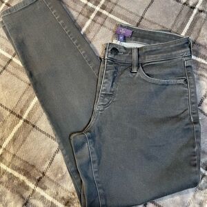 NYDJ lift tuck technology legging jeans